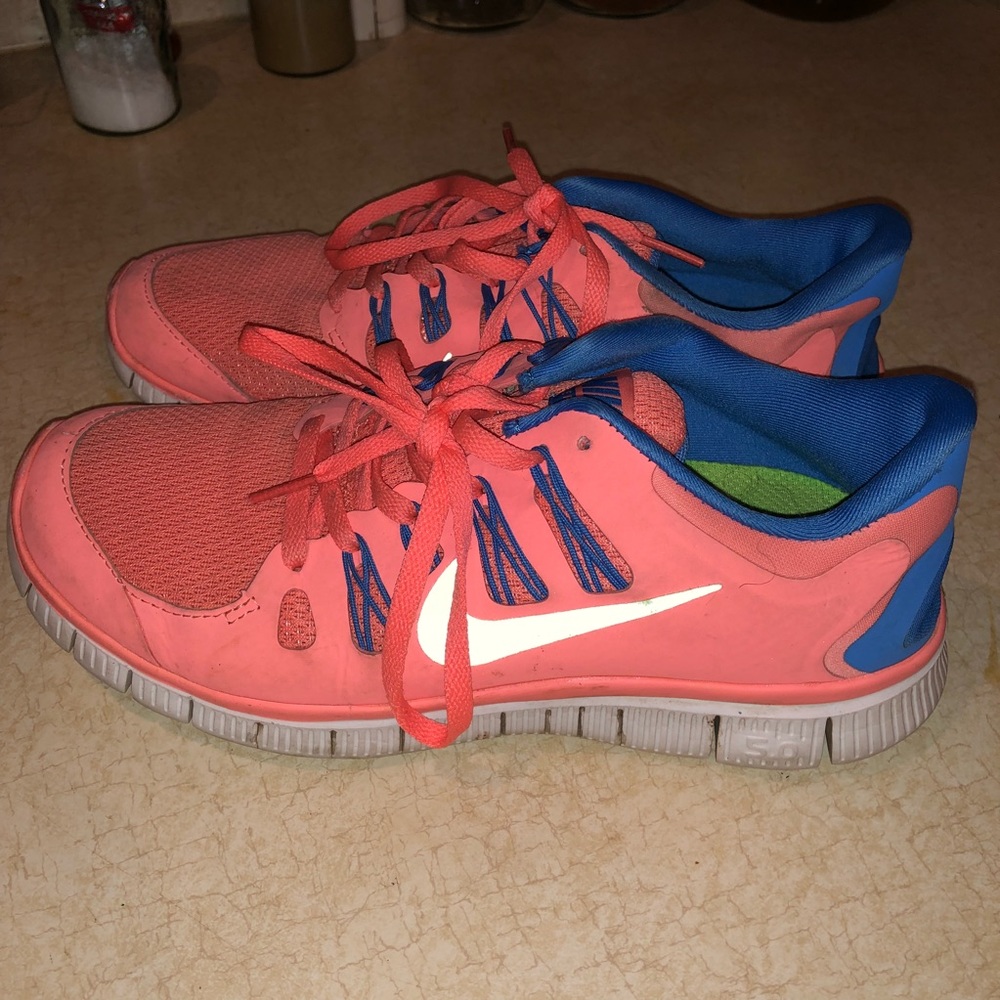 Nike sneakers // size 8
